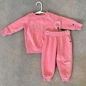 Champion - ABSOLUTELY ADORABLE Pink and Silver Glitter Matching Set - Never worn